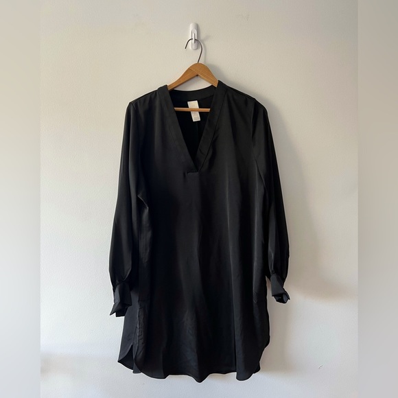 Like New H&M Black Satin Tunic for Fall - Picture 1 of 5